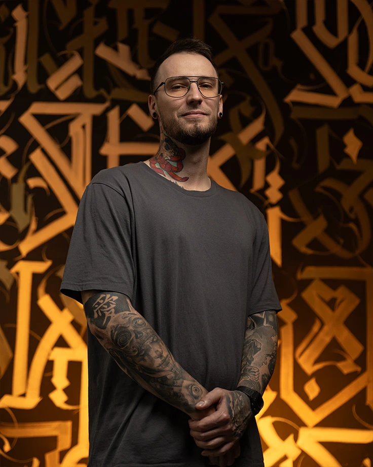 Tatuażysta Adrian Balcerowski Adi